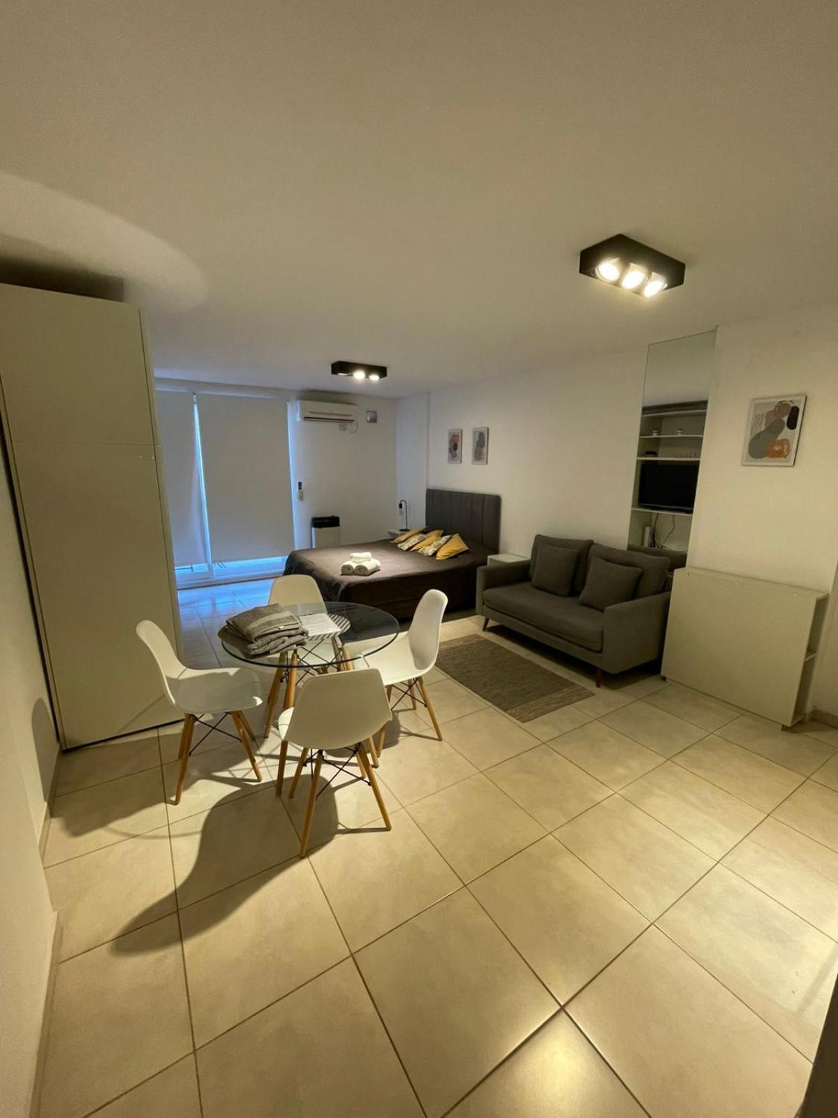 Hermoso departamento con cochera y piscina. Santa Fe Exterior foto